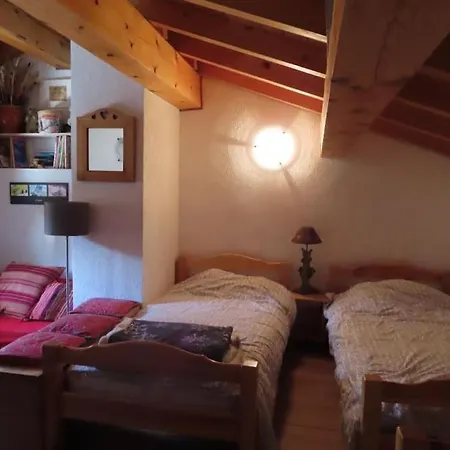 샬레 Authentique Maison De Village Savoyarde 생마르탱 드 벨빌